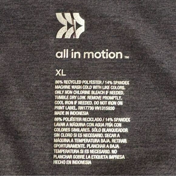 All in Motion Gray Long Sleeve Workout T-Shirt Crew Neck Cut Out Women’s XL. - Picture 6 of 7